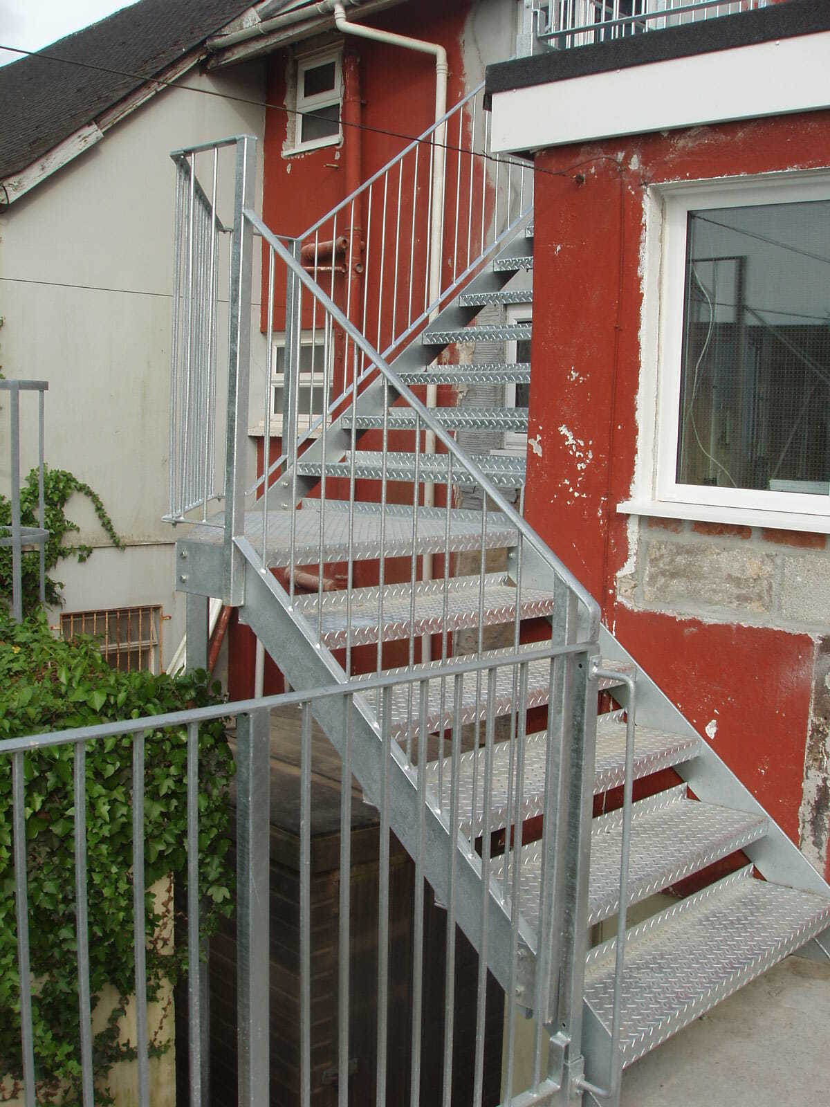 Stairs & Fire Escapes - PR Laffin Fabrications